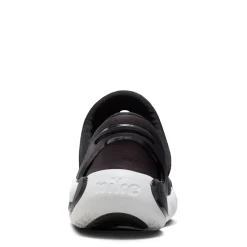Boy's Nike, Dynamo Go Sneaker - Little Kid