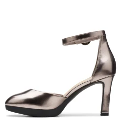 Women's Clarks, Ambyr 2 Cove Pump