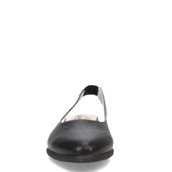 Women's Cliffs by White Mountain, Memory Flat