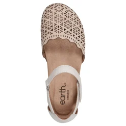 Women's Earth Origins, Bronnie Flat