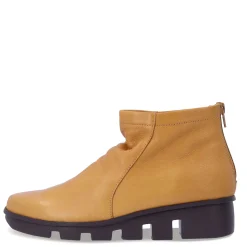 Women's L'Amour Des Pieds, Hadirat Boot