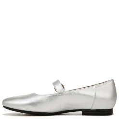 Women's Naturalizer, Kelly Flat